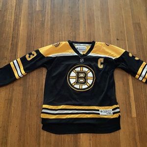 Bruins Chara #33 jersey